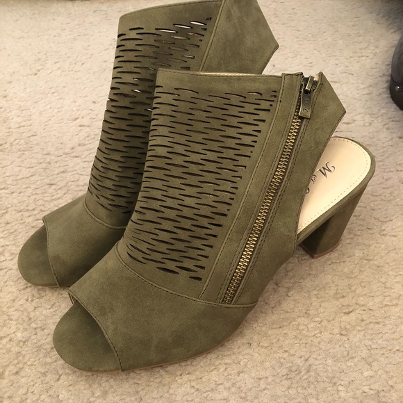 Shoes - Cut out peep toe booties